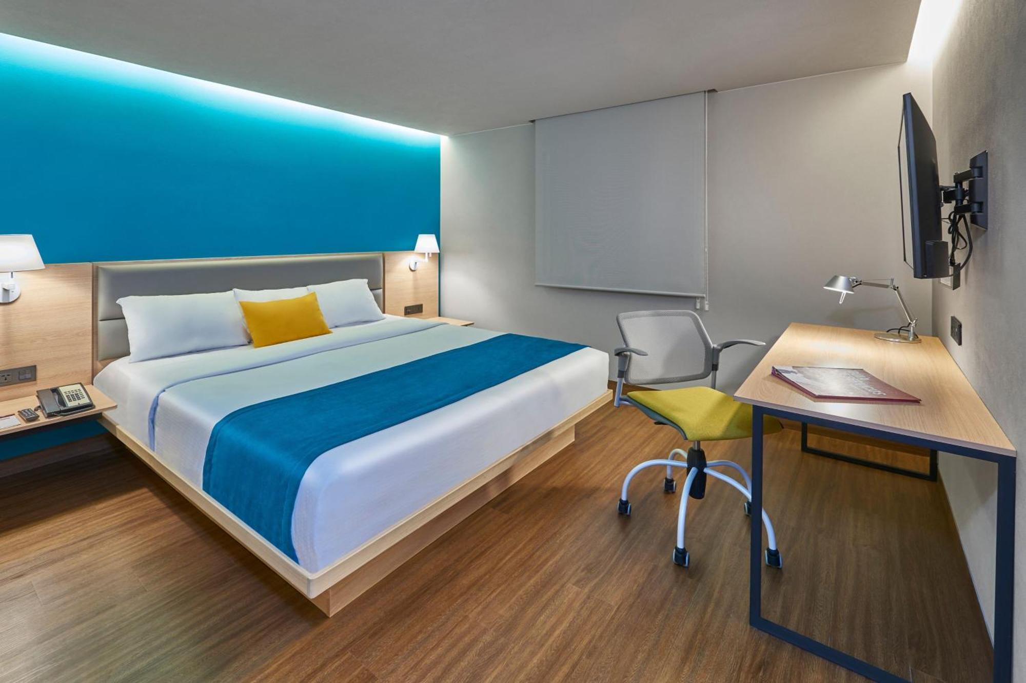 City Express Suites By Marriott Cancun Aeropuerto Alfredo V. Bonfil Exterior photo