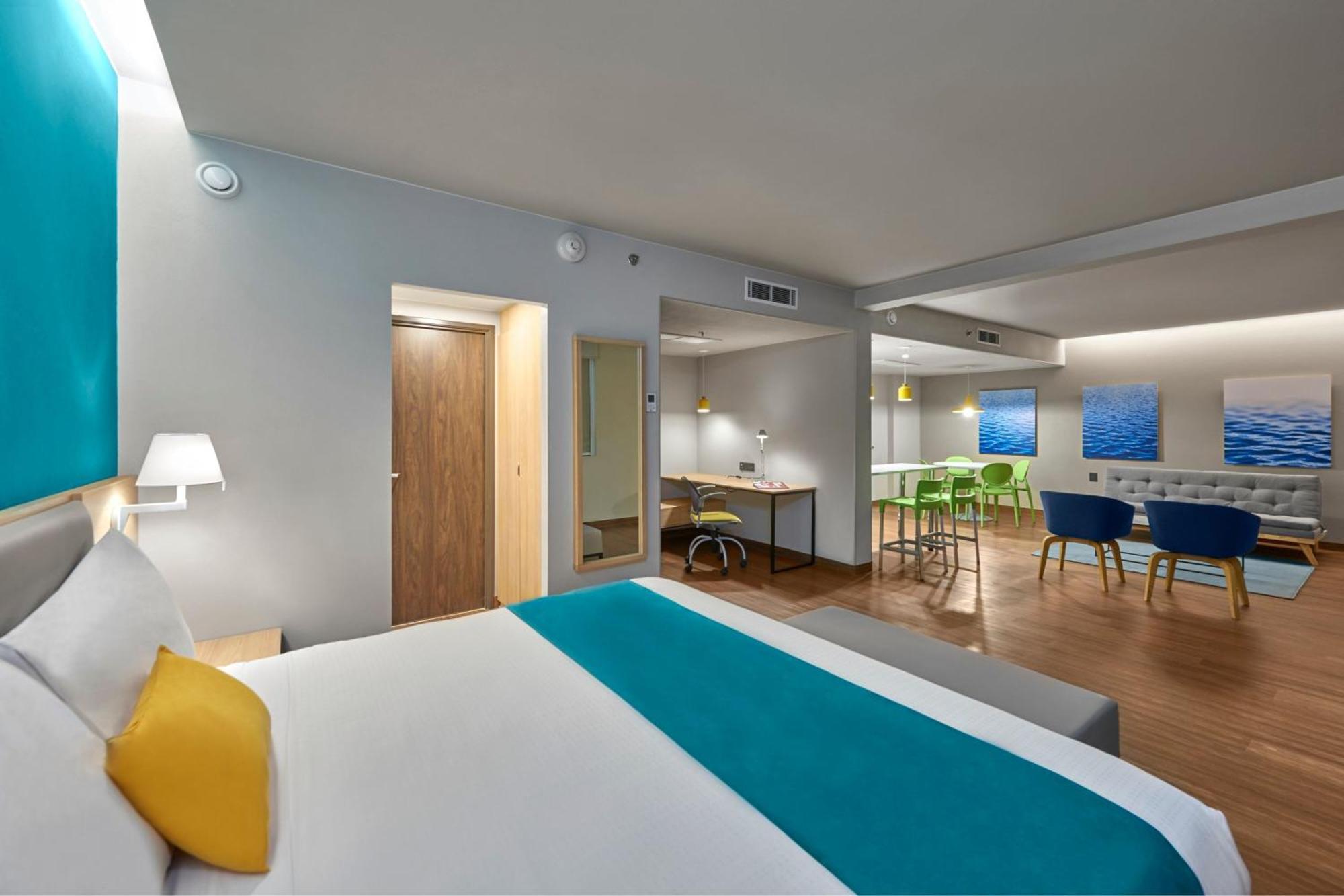City Express Suites By Marriott Cancun Aeropuerto Alfredo V. Bonfil Exterior photo